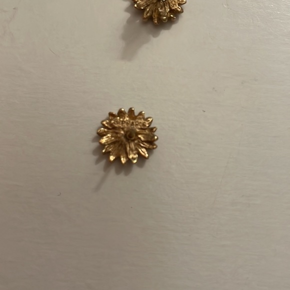 Vintage designer signed Pearce 14K YG Gerbera daisy stud earrings - Picture 3 of 4